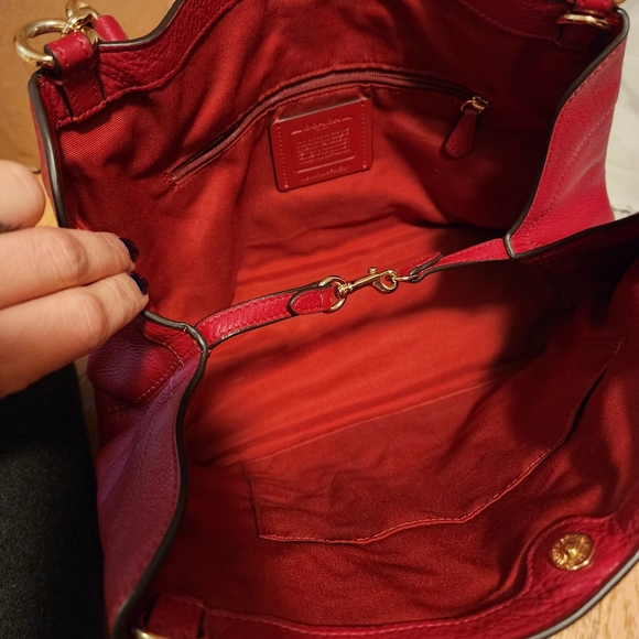 Coach LEXY Shoulder/Satchel Handbag Rouge - Picture 5 of 14